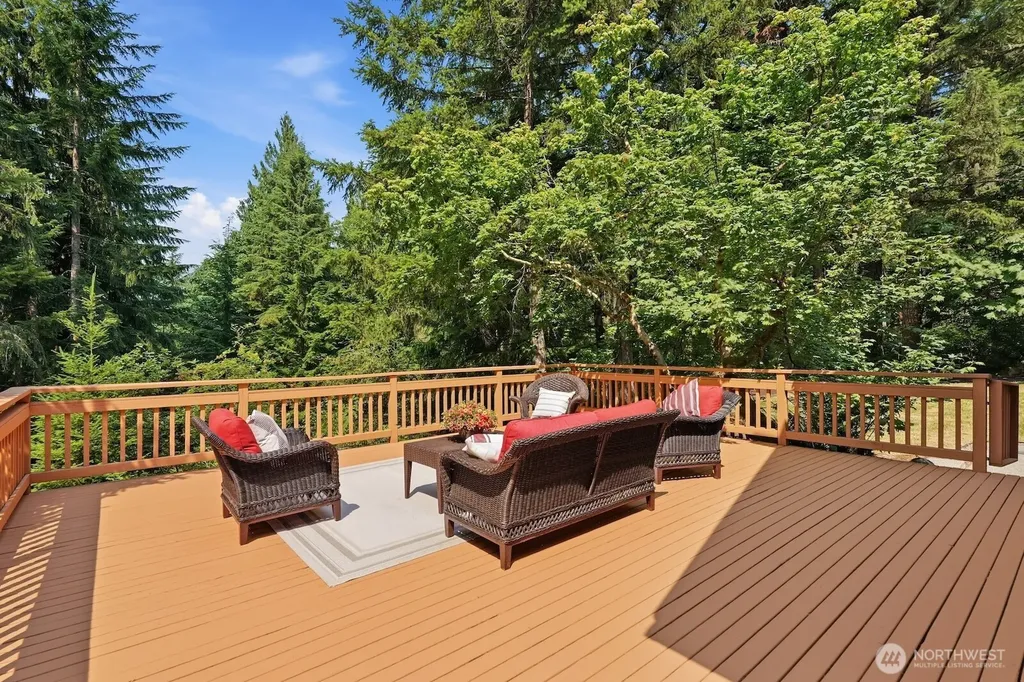 44216 SE 166th Street North Bend WA 98045