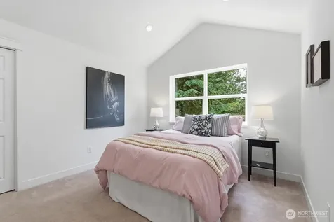 44216 SE 166th Street North Bend WA 98045