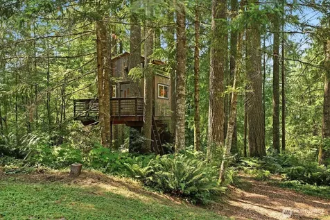 44216 SE 166th Street North Bend WA 98045