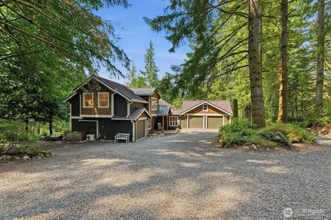 44216 SE 166th Street North Bend WA 98045