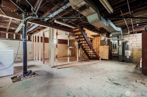 4317 SW Charlestown Street Seattle WA 98116
