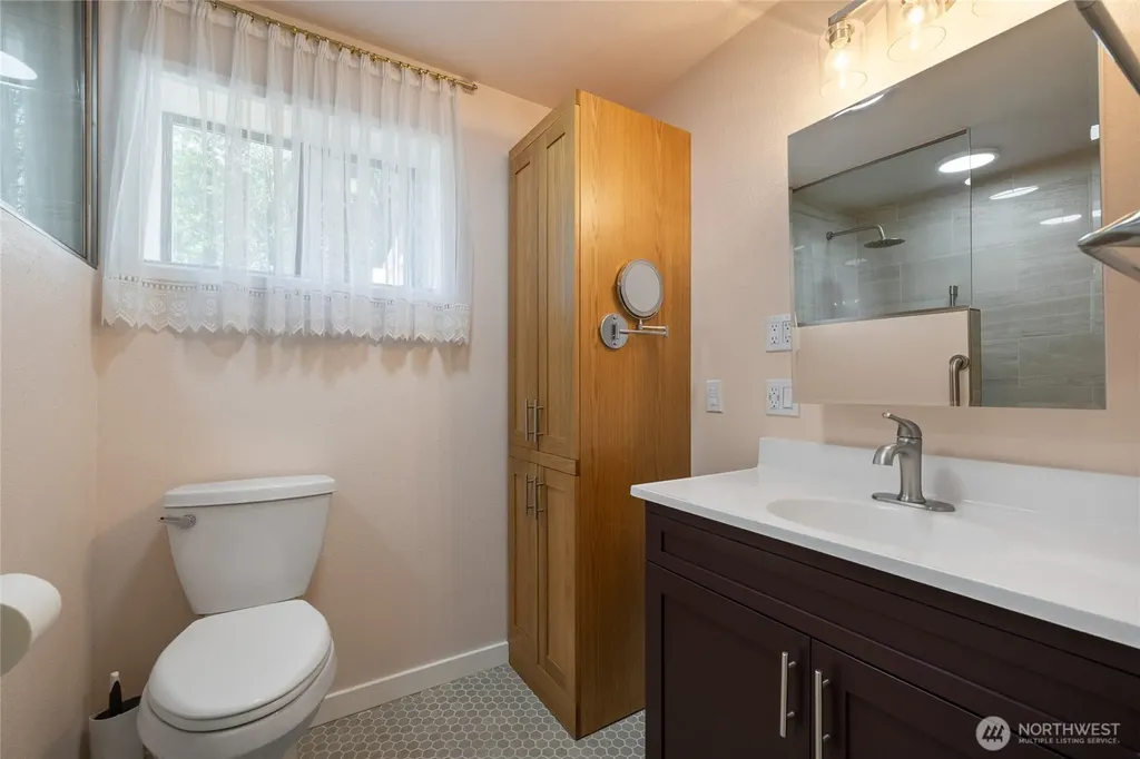 4505 72nd Street E Tacoma WA 98443