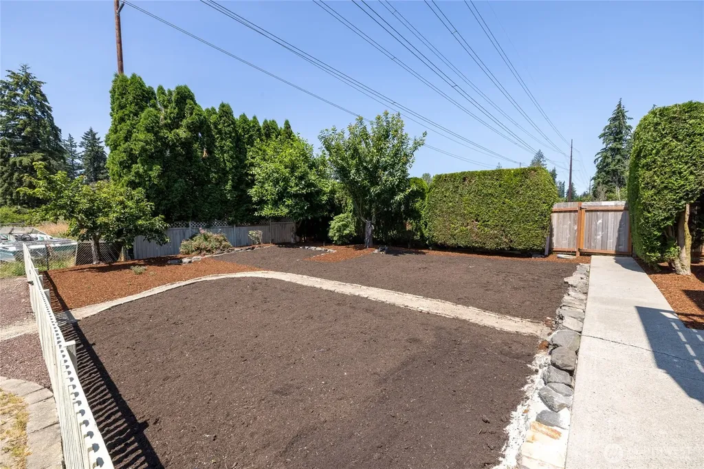 4505 72nd Street E Tacoma WA 98443