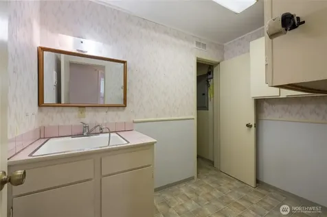 4505 72nd Street E Tacoma WA 98443