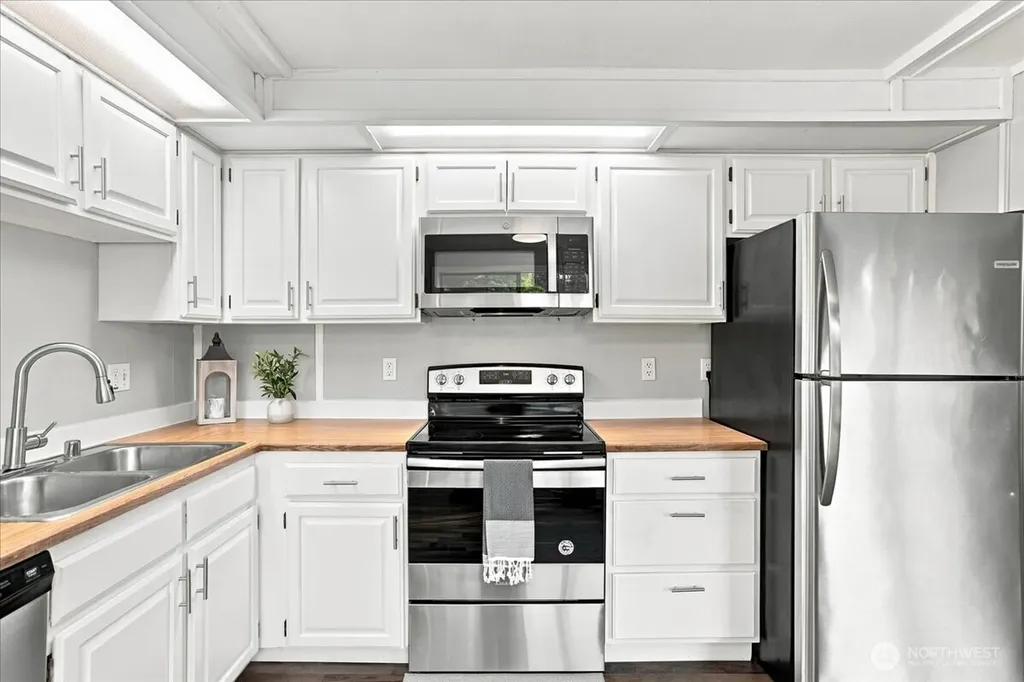 15016 NE 74th Street Vancouver WA 98682