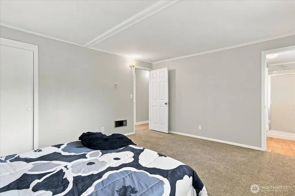 15016 NE 74th Street Vancouver WA 98682