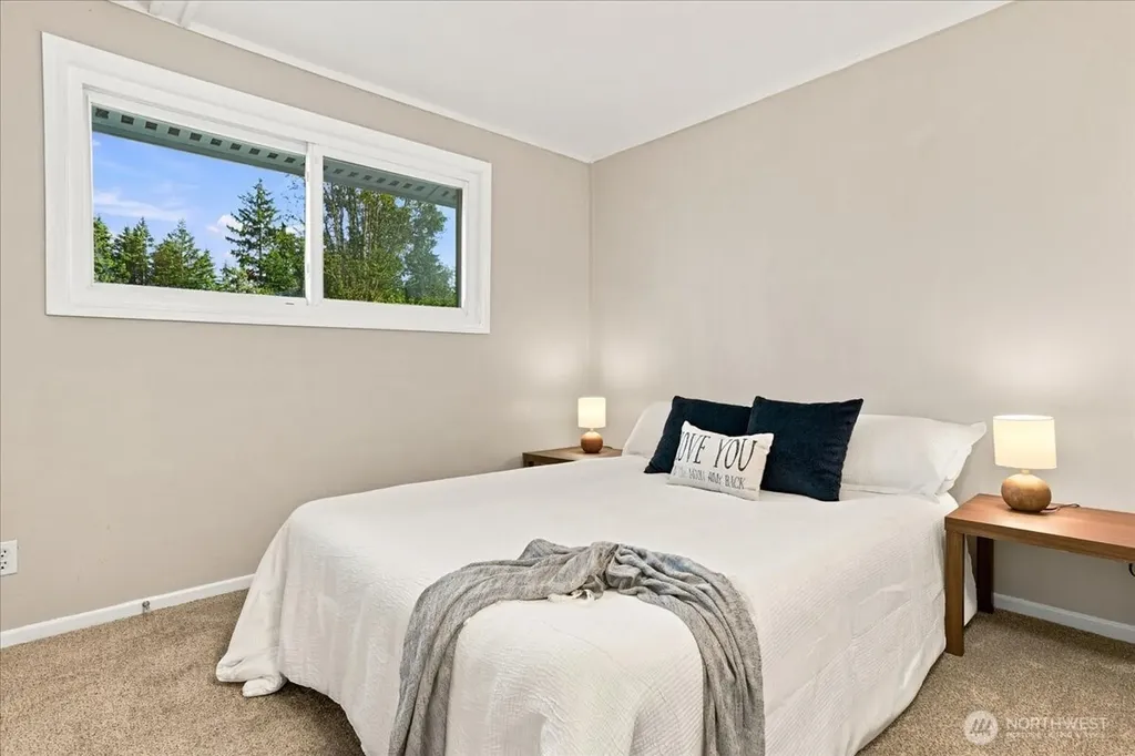 15016 NE 74th Street Vancouver WA 98682