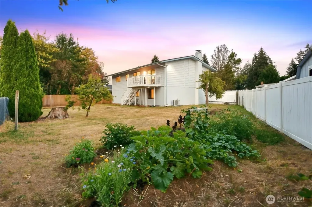 15016 NE 74th Street Vancouver WA 98682