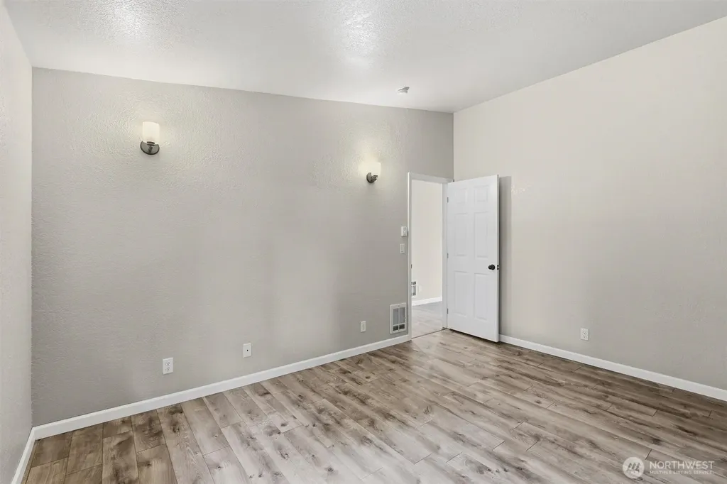 374 Echo Lane Sedro Woolley WA 98284