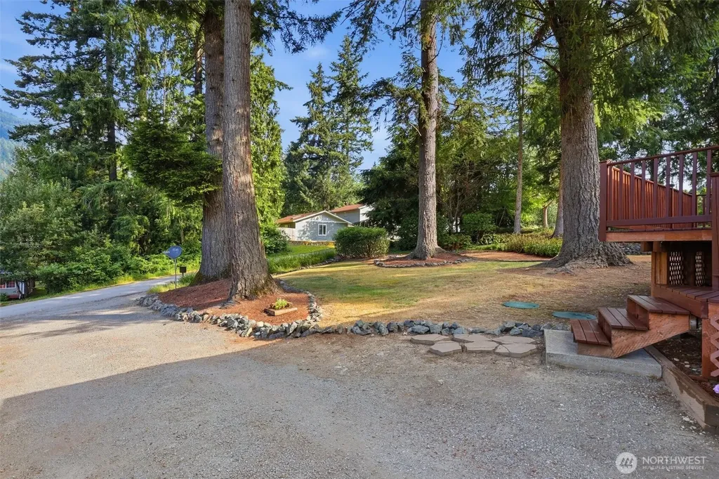 374 Echo Lane Sedro Woolley WA 98284