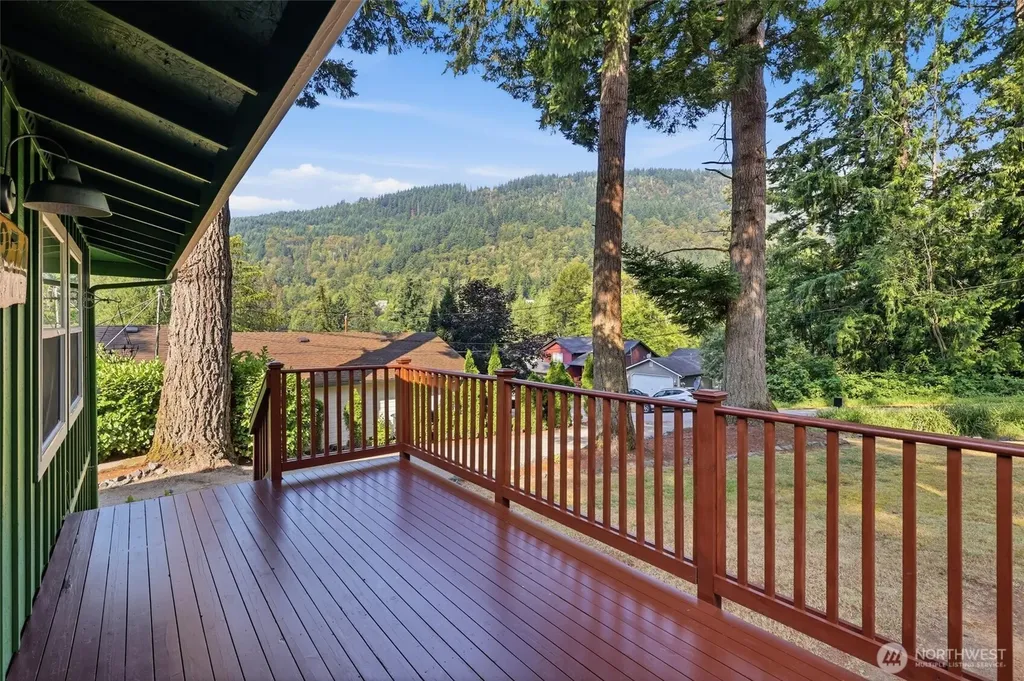 374 Echo Lane Sedro Woolley WA 98284