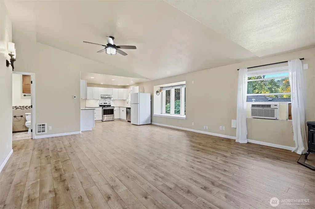 374 Echo Lane Sedro Woolley WA 98284