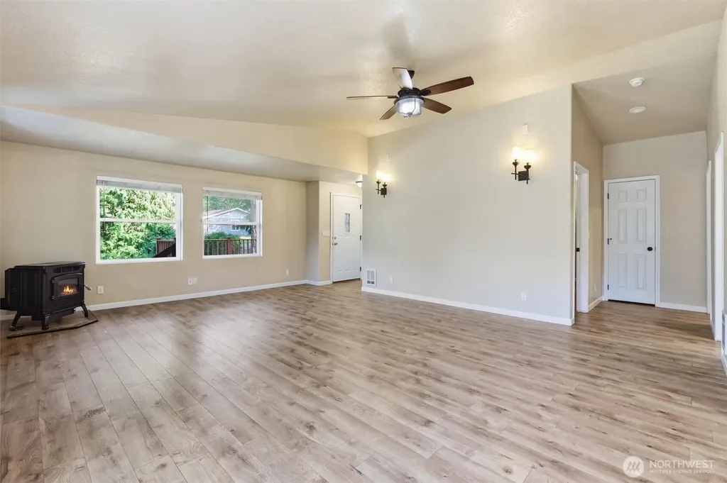 374 Echo Lane Sedro Woolley WA 98284