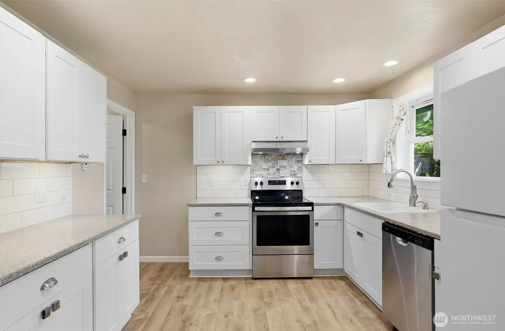 374 Echo Lane Sedro Woolley WA 98284