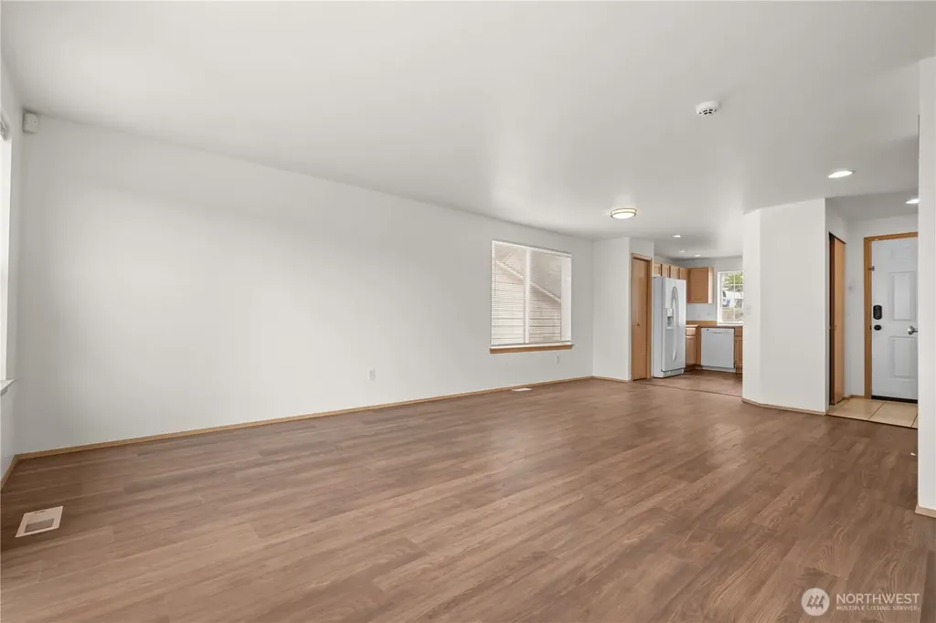 13716 21st Avenue E Tacoma WA 98445