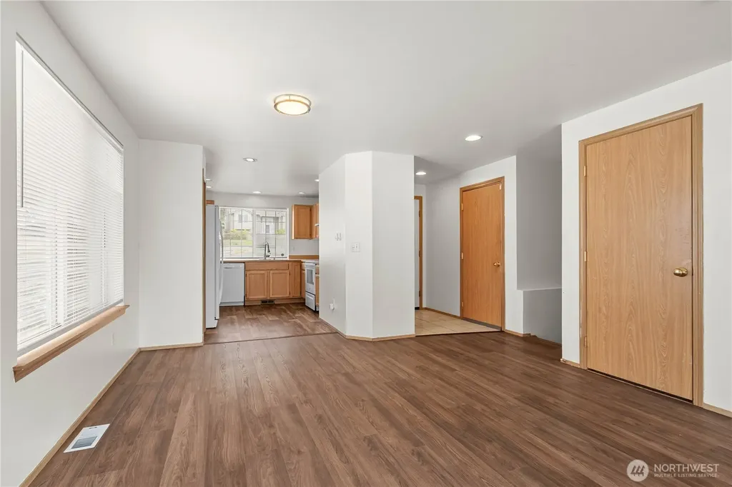 13716 21st Avenue E Tacoma WA 98445