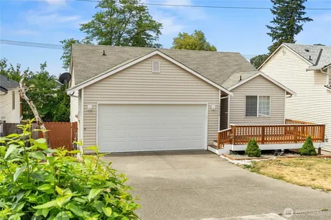 13716 21st Avenue E Tacoma WA 98445