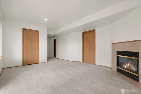 13716 21st Avenue E Tacoma WA 98445