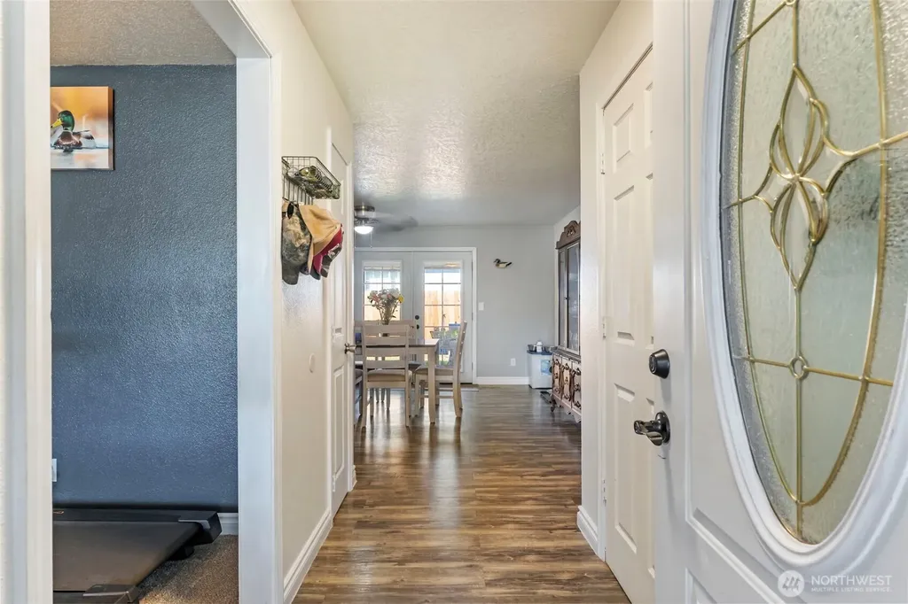 4210 Ohio Longview WA 98632