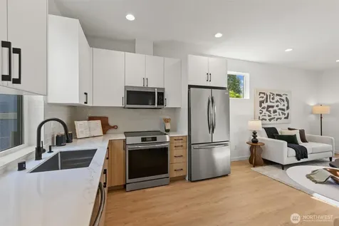 2615 NW 87th Street Seattle WA 98117
