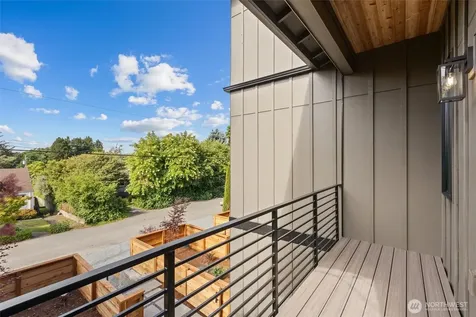 2615 NW 87th Street Seattle WA 98117