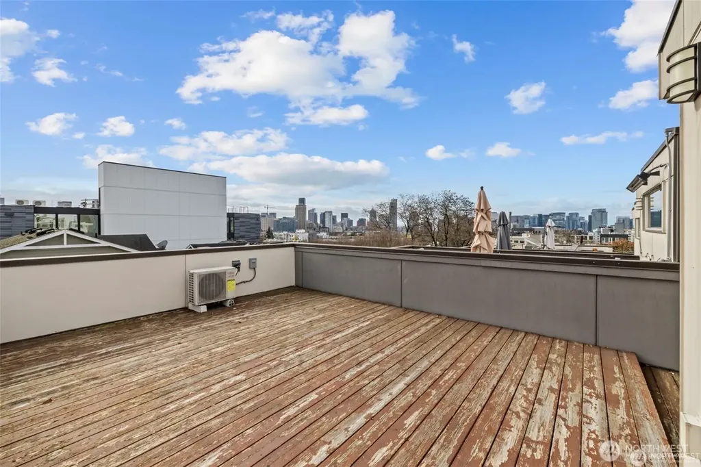 1816 14th Avenue Seattle WA 98122