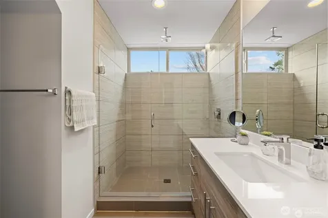 1816 14th Avenue Seattle WA 98122