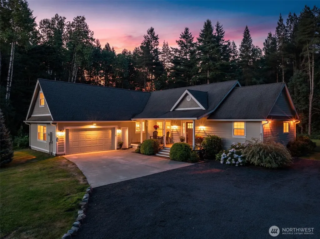 190 Gray Road Toledo WA 98591