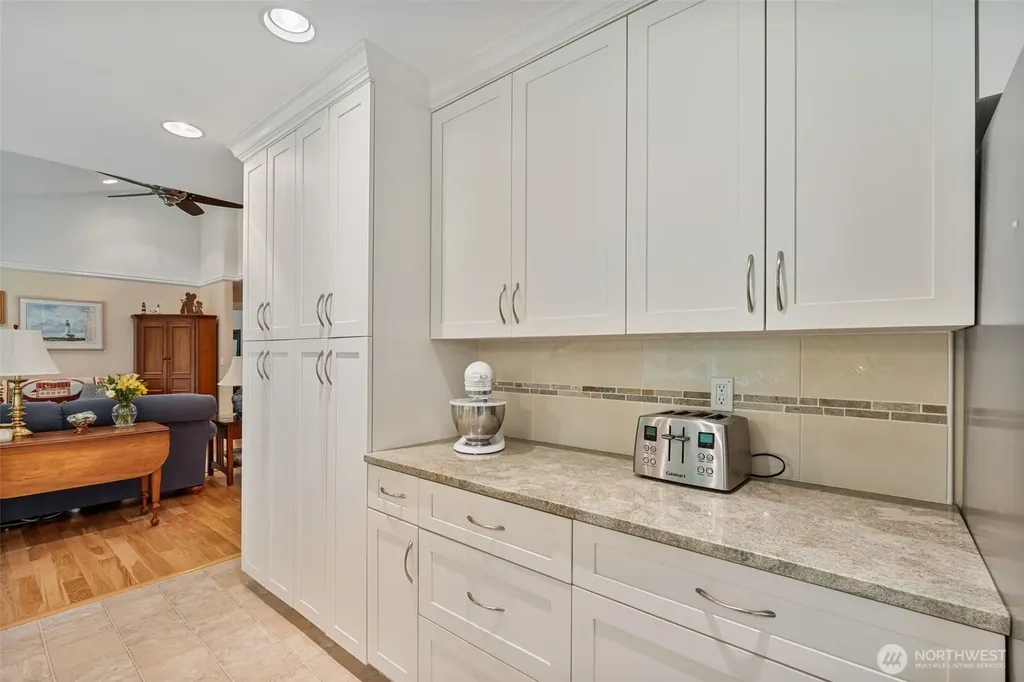 190 Gray Road Toledo WA 98591
