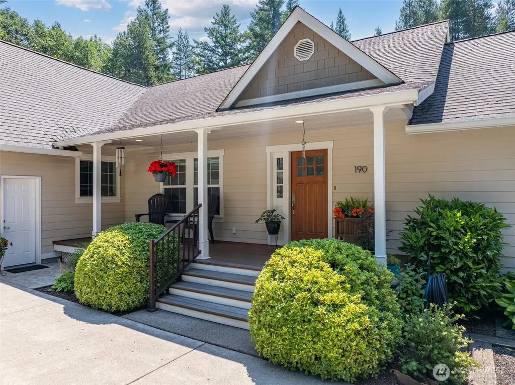 190 Gray Road Toledo WA 98591