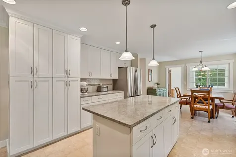 190 Gray Road Toledo WA 98591
