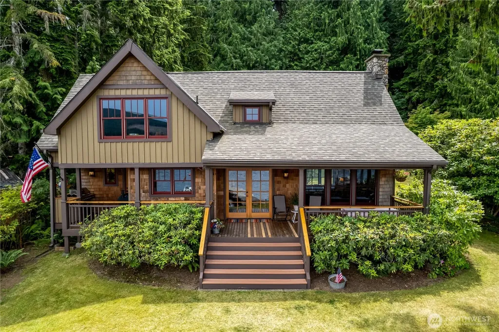 33707 South Shore Drive Mount Vernon WA 98274