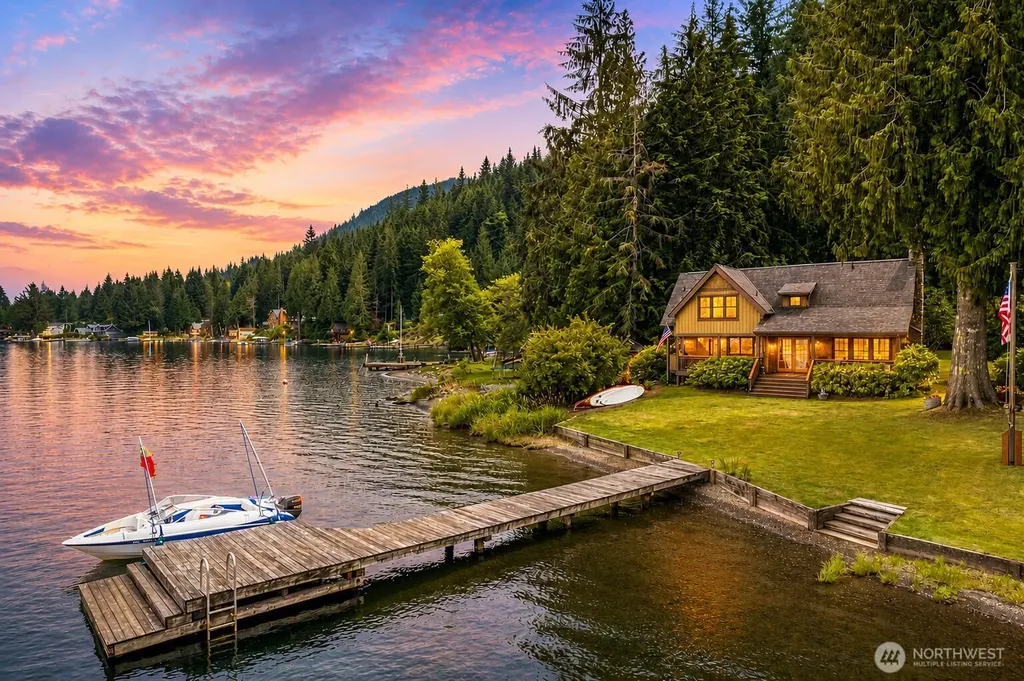 33707 South Shore Drive Mount Vernon WA 98274