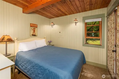 33707 South Shore Drive Mount Vernon WA 98274