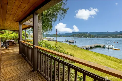 33707 South Shore Drive Mount Vernon WA 98274