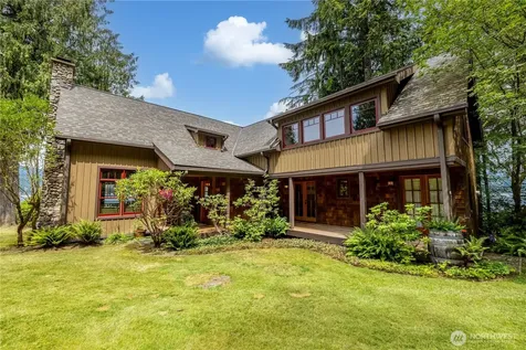 33707 South Shore Drive Mount Vernon WA 98274