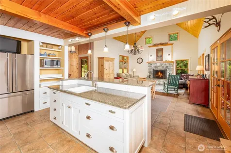 33707 South Shore Drive Mount Vernon WA 98274