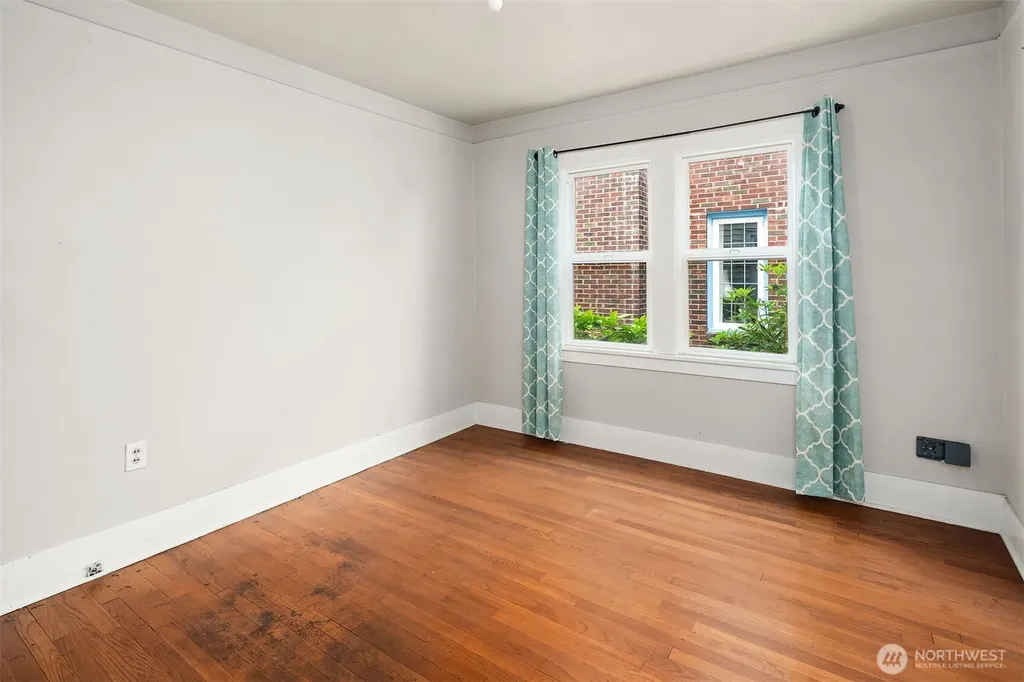 2518 30th Avenue S Seattle WA 98144