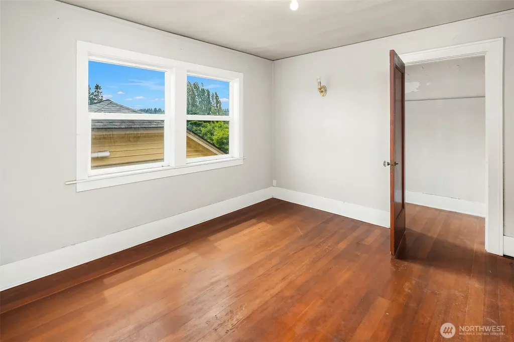 2518 30th Avenue S Seattle WA 98144