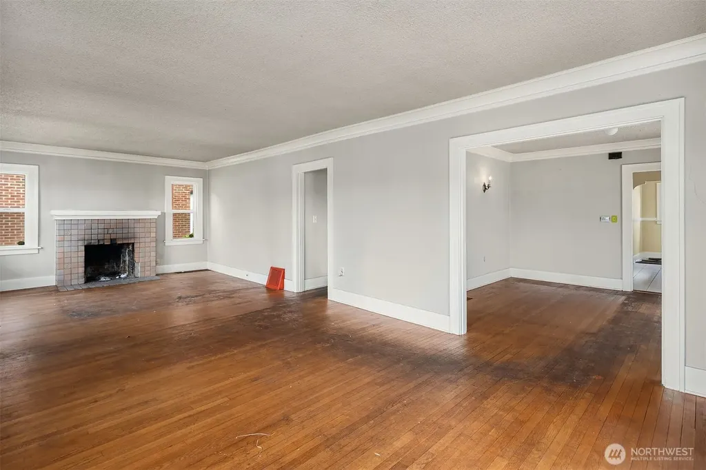 2518 30th Avenue S Seattle WA 98144