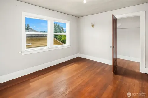 2518 30th Avenue S Seattle WA 98144