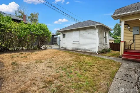 2518 30th Avenue S Seattle WA 98144