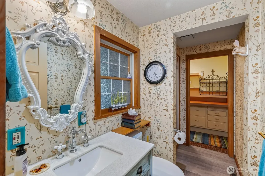 2201 30th Street Bellingham WA 98225
