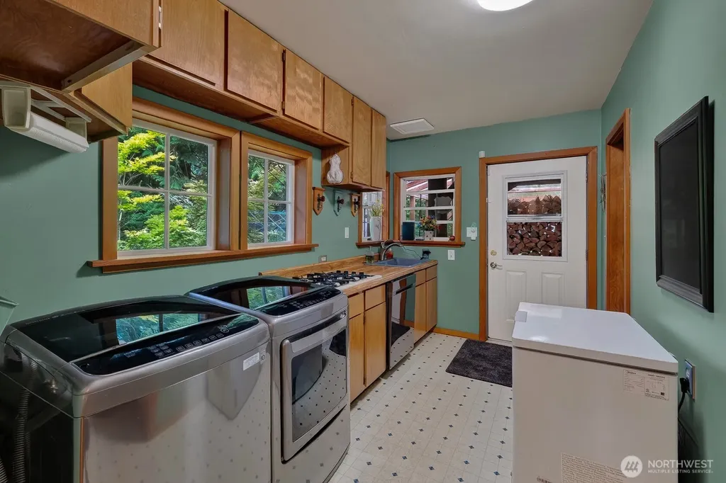 2201 30th Street Bellingham WA 98225