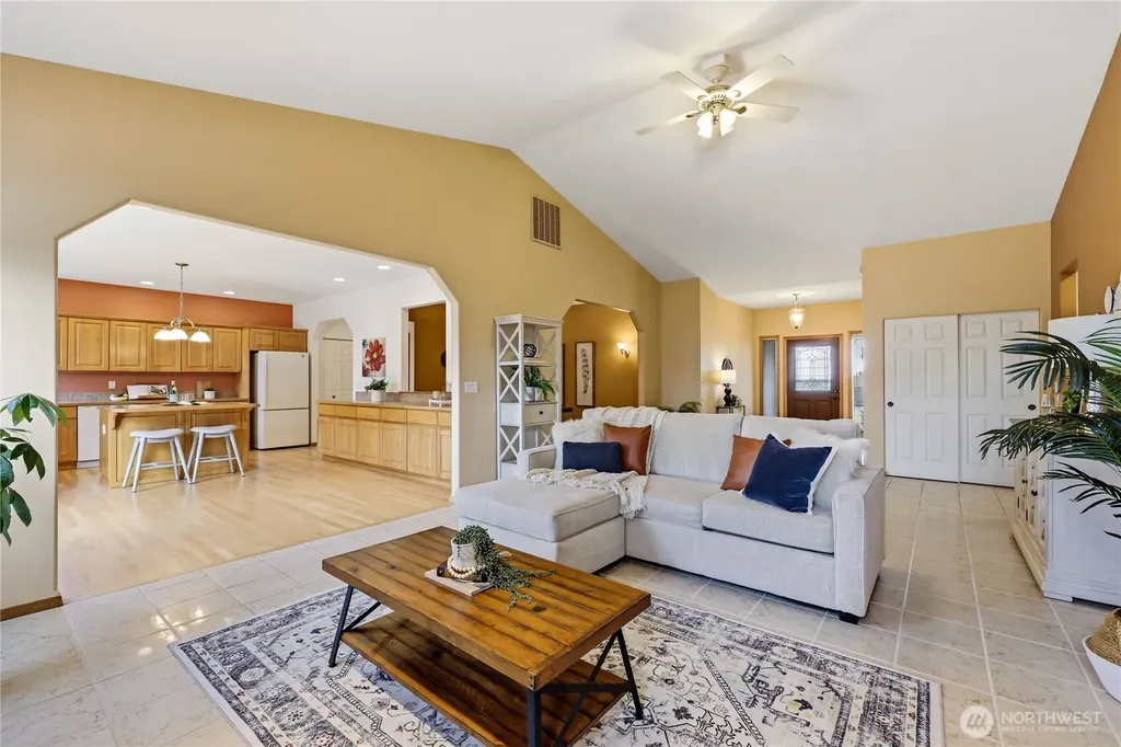 1381 NE Amber Court Poulsbo WA 98370