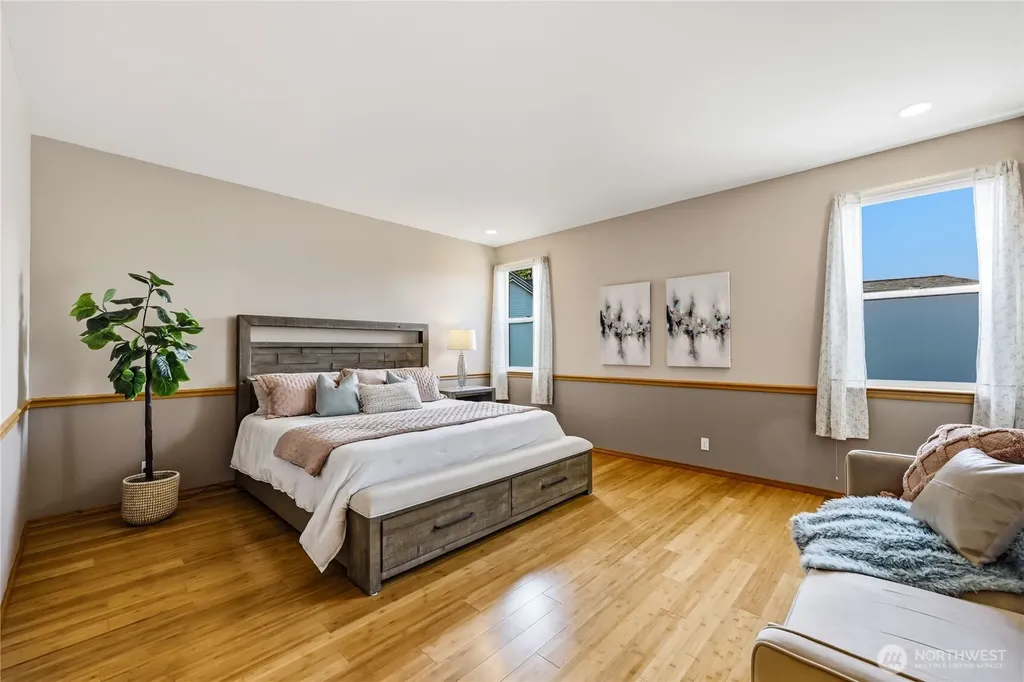 1381 NE Amber Court Poulsbo WA 98370