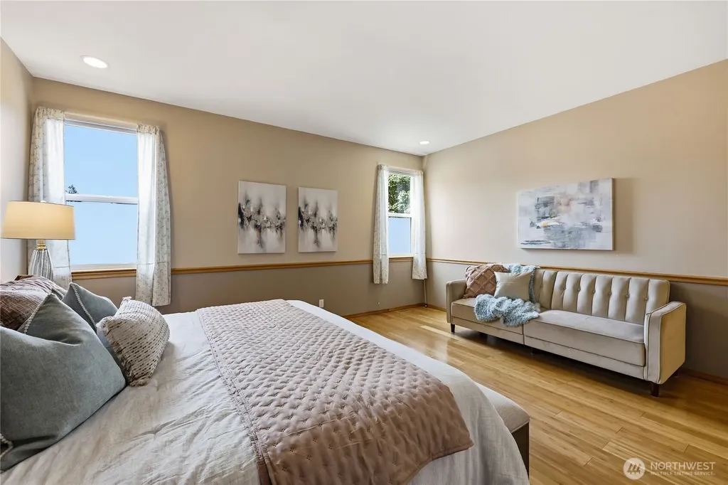 1381 NE Amber Court Poulsbo WA 98370