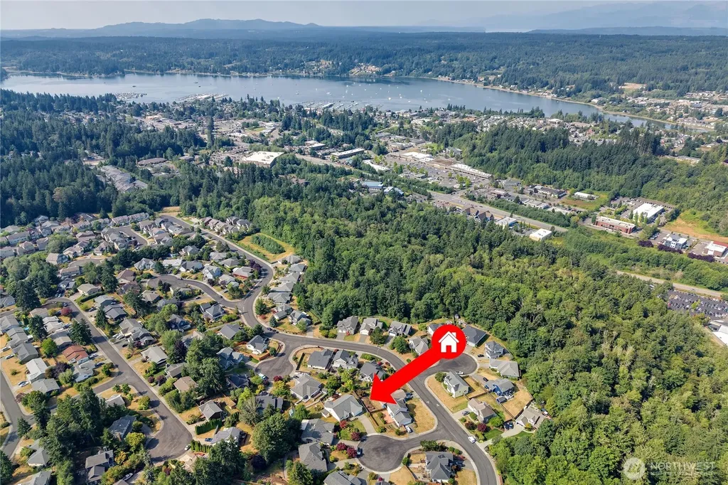 1381 NE Amber Court Poulsbo WA 98370
