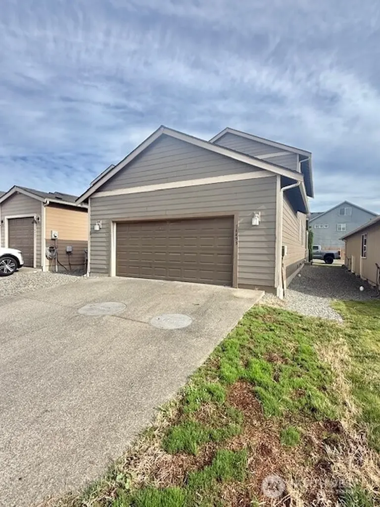 14453 100th Avenue SE Yelm WA 98597
