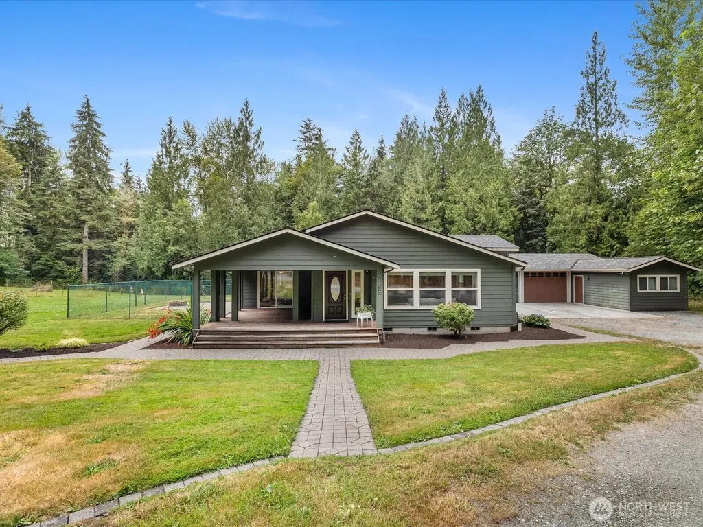 23322 N Lake Cochran Road Monroe WA 98272